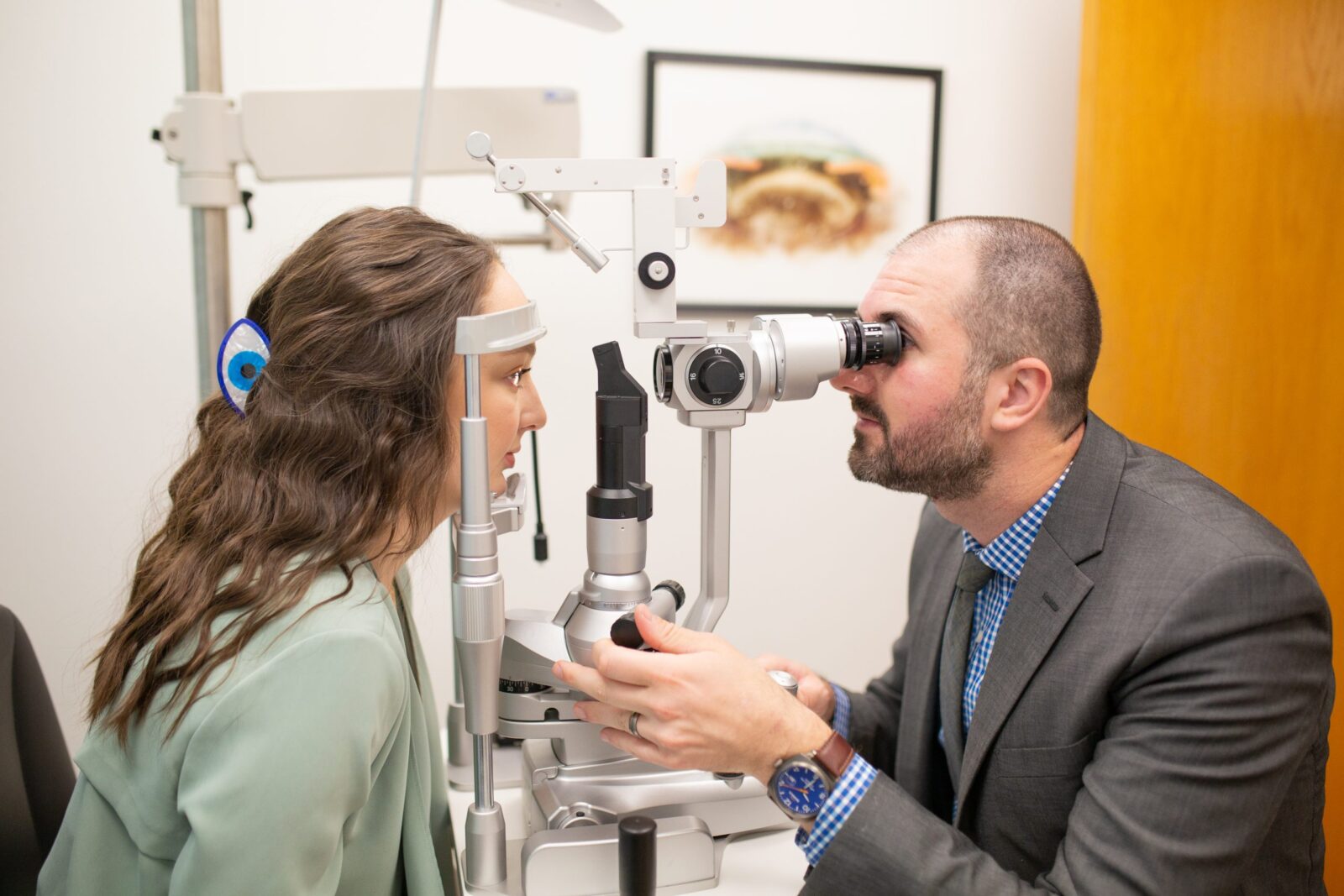 welcome to Mountain View EyeCare vancouver wa eye exam