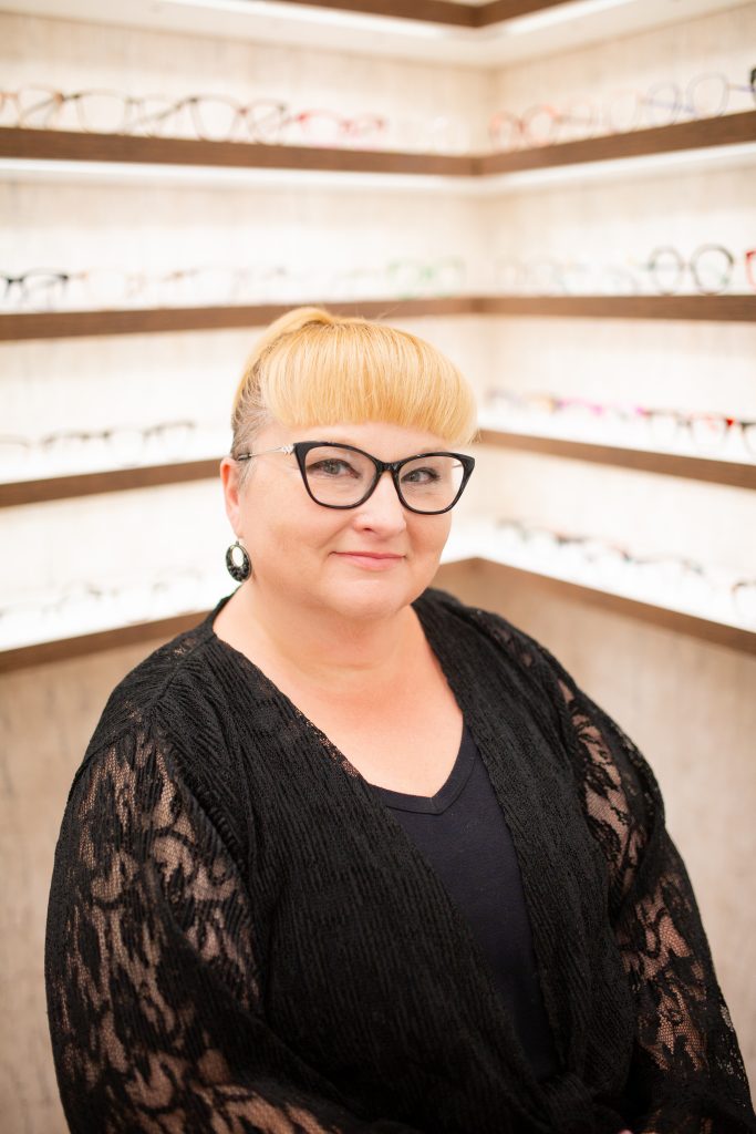 mt view eye care staff vancouver Julie